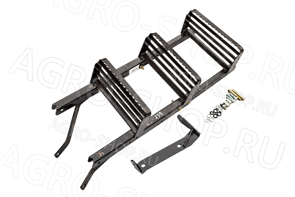 Подножка 80-8405005 левая в сборе УК МТЗ-80/82/952 (МТЗ)