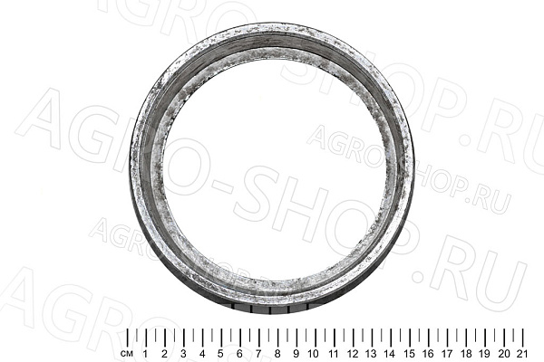 Стакан 77.37.170 подшипника 2612 ДТ-75 