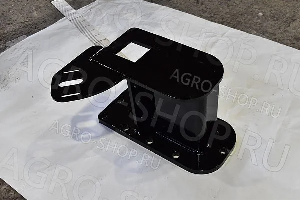 Кронштейн полуоси правый Б10-02с4 FeatAgro