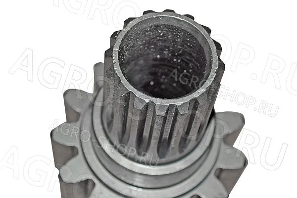 Шестерня 70-2407053-01 ведущая, правая короткая L=266мм МТЗ-80/82/952 (ТАРА)