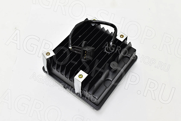 Фара MPE8710.10.00LED #216 квадратн. (линз., с рассеивателем из минерал. стекла) 12В МТЗ Master Part