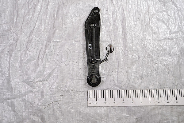 Тяга 80-4605040-01 (малая) навески правая МТЗ-80/82/952 (К)