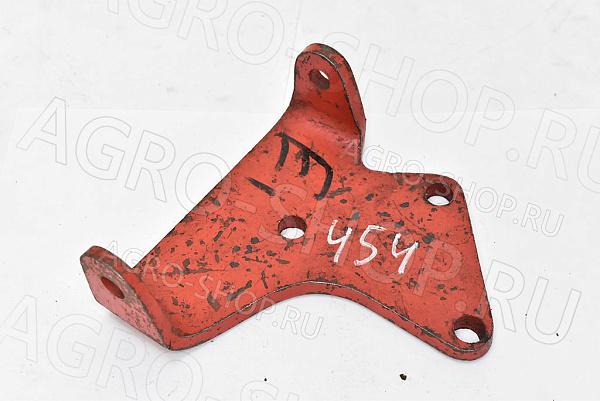 Кронштейн Д21А-3701630В генератора ст. образца (115мм) Т-25 